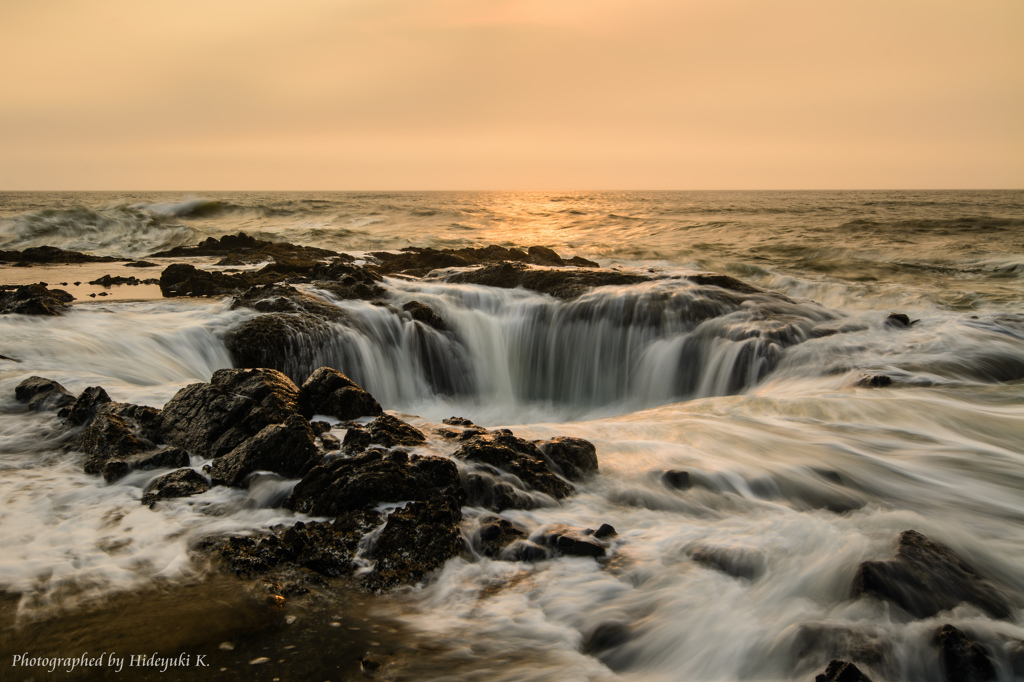 奈落の底へ - Cape Perpetua