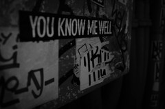 渋と谷【BW】