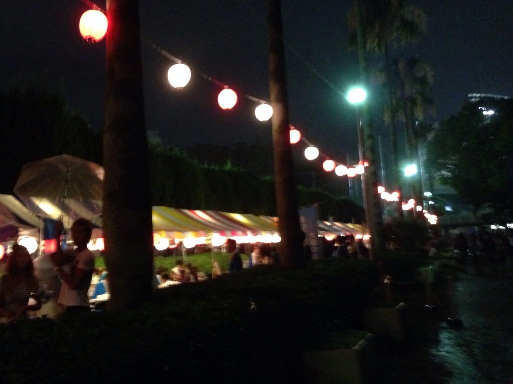雨のお祭り