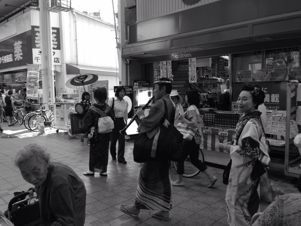 商店街のチンドン