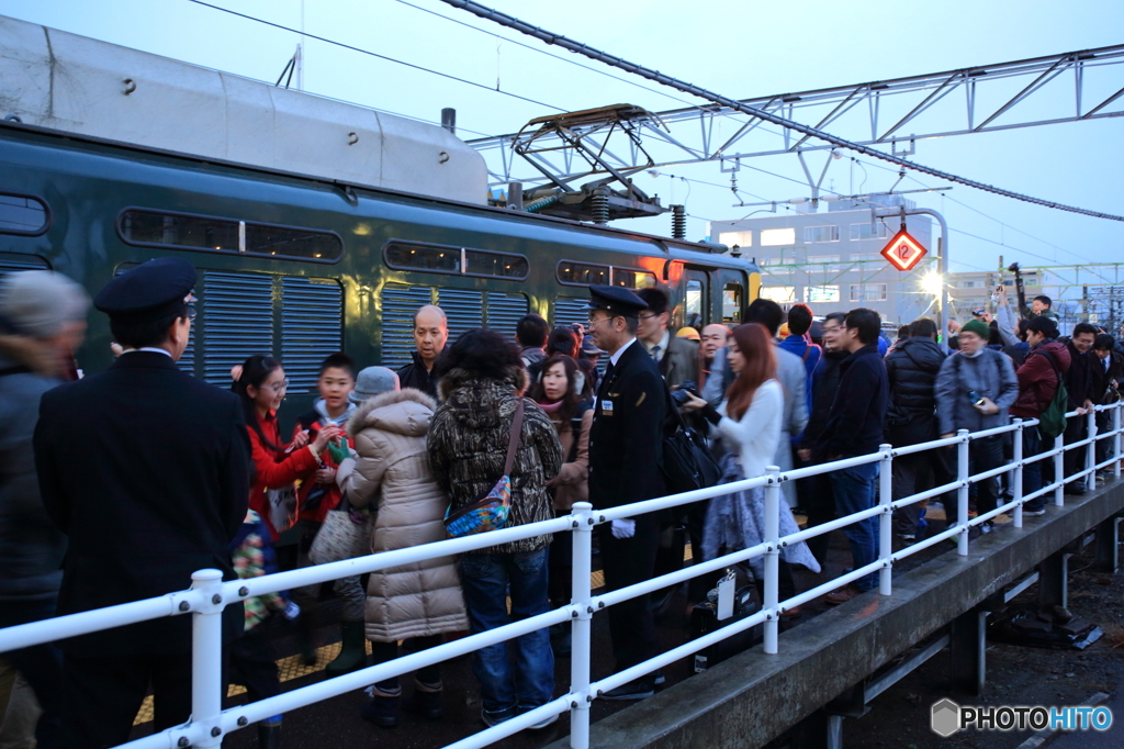途中駅でも人気者