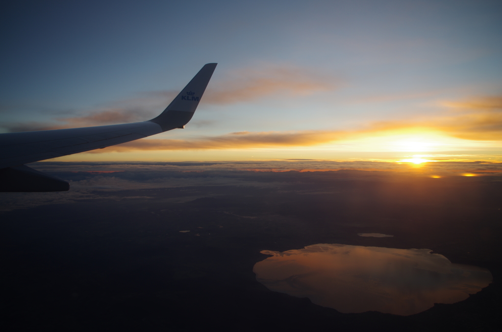 空からの朝日