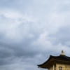 曇天を見つめて