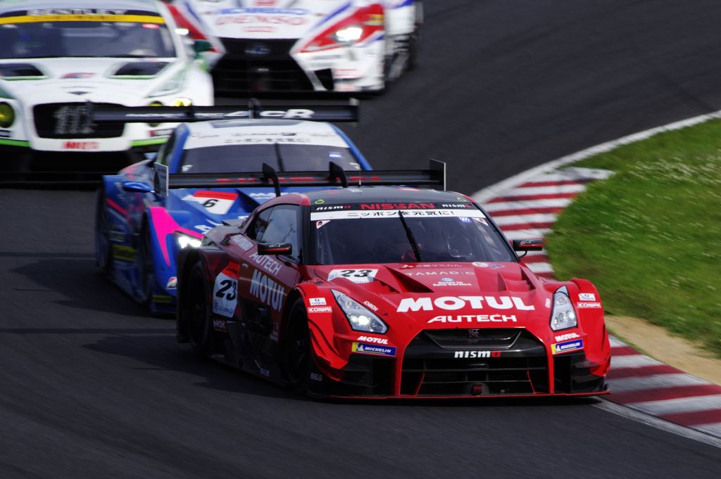 MOTUL AUTECH GT-R