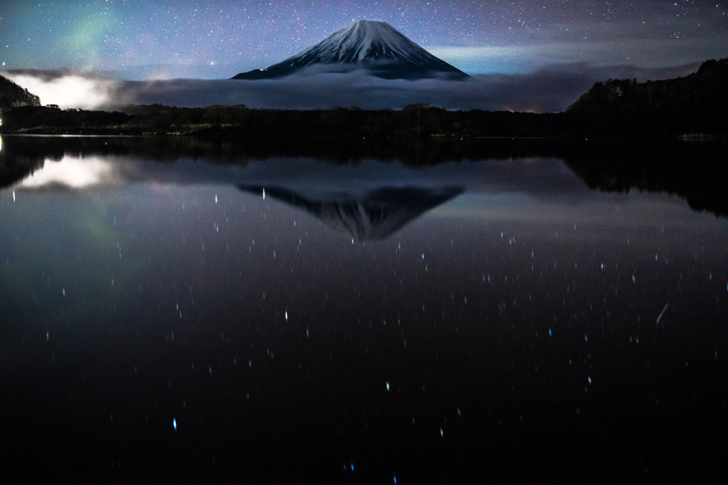 水面の宝石