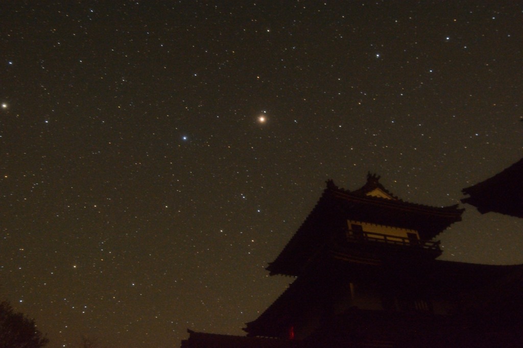 夜空のキャンバスに 無限の星を散りばめて