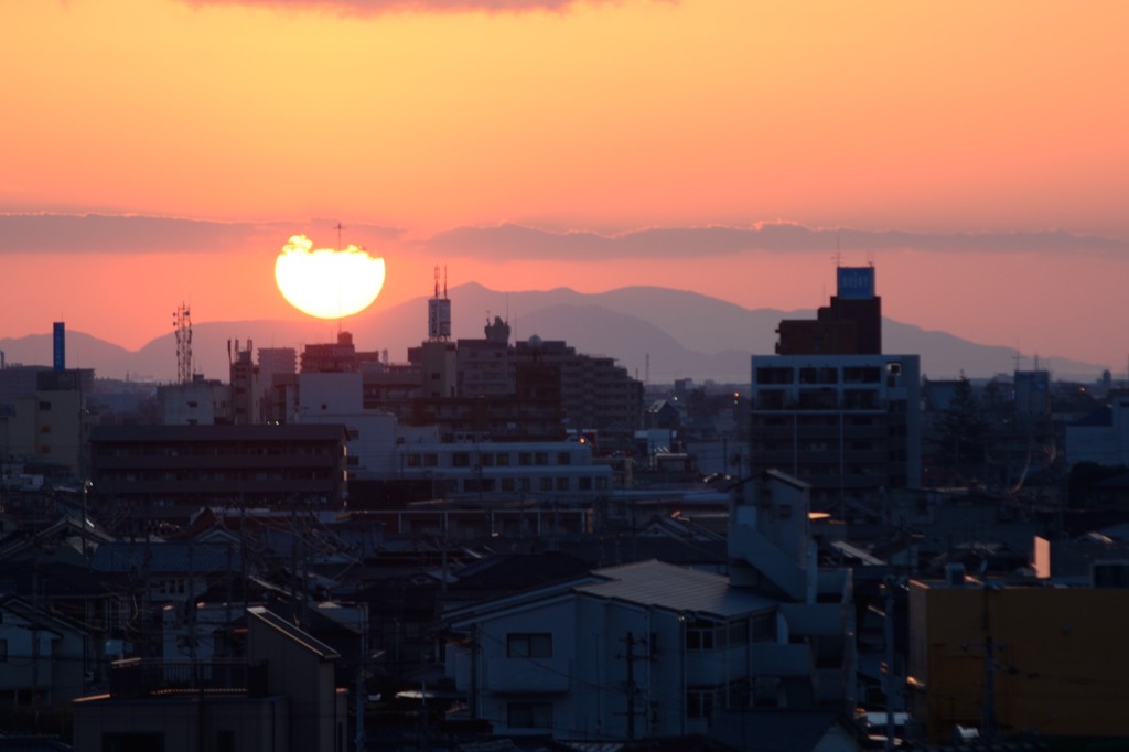 夕日
