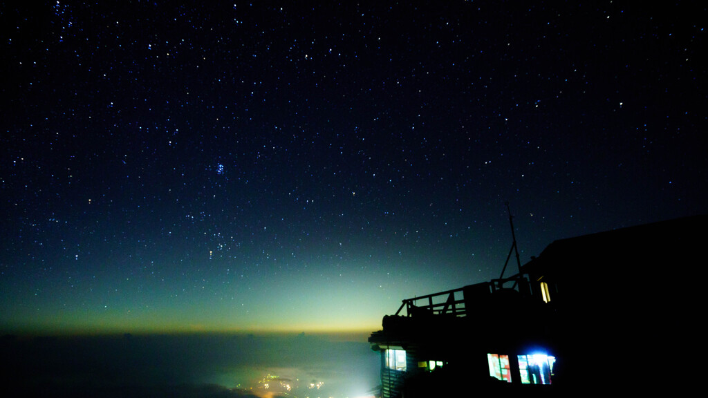 赤岳山頂山荘 星空