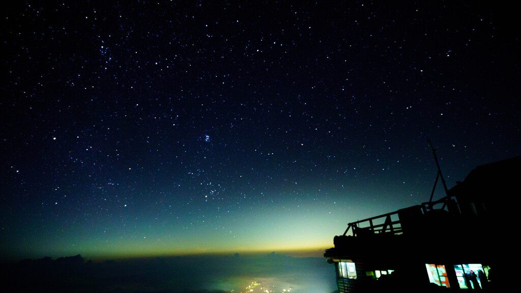 赤岳山頂山荘 星空