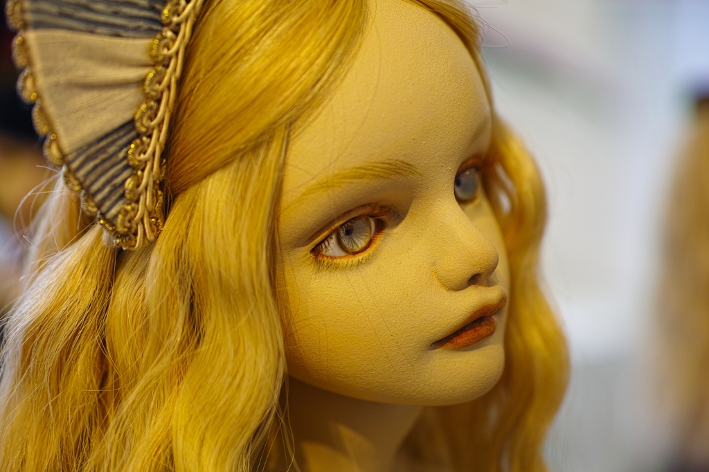 芋虫の入れ知恵展２／月さんのお人形３-３