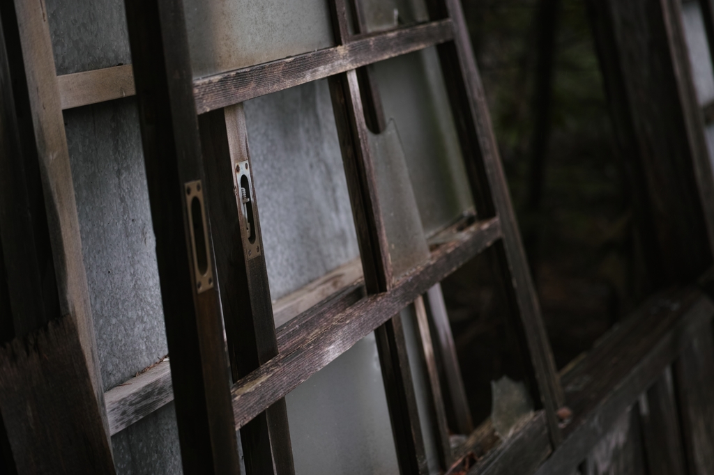 廃山小屋
