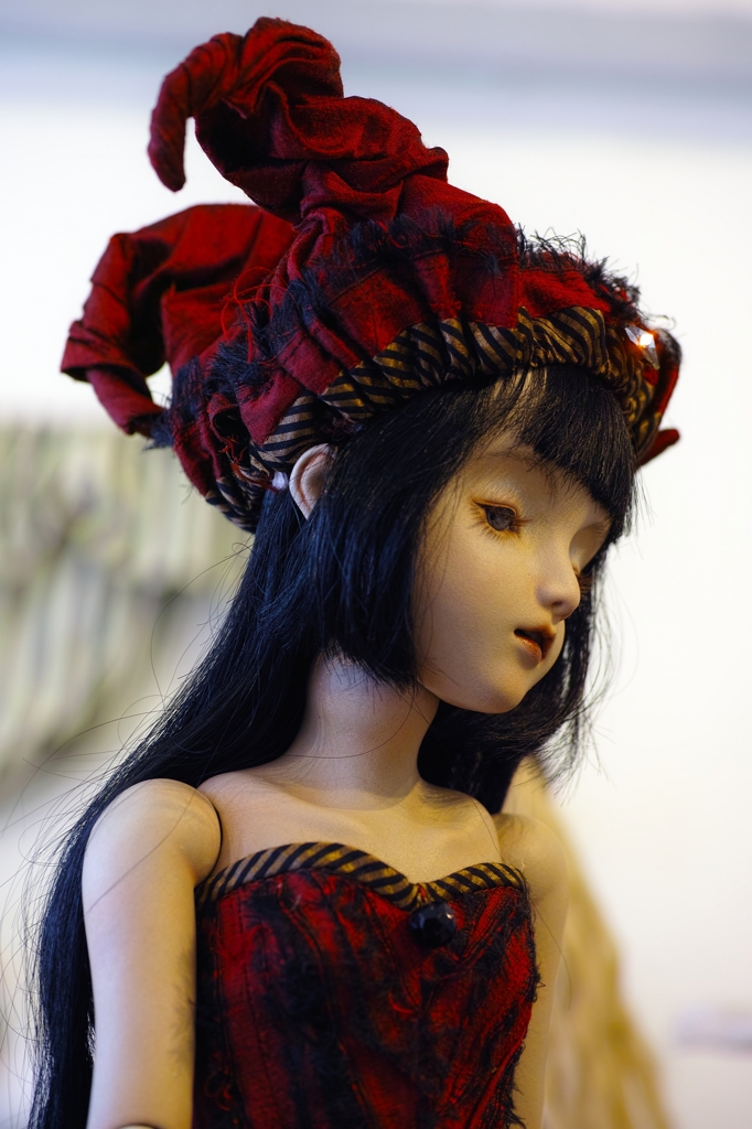 芋虫の入れ知恵展２／月さんのお人形２
