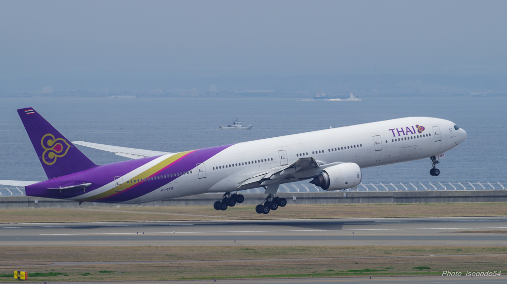 Thai Air　HS-TKD