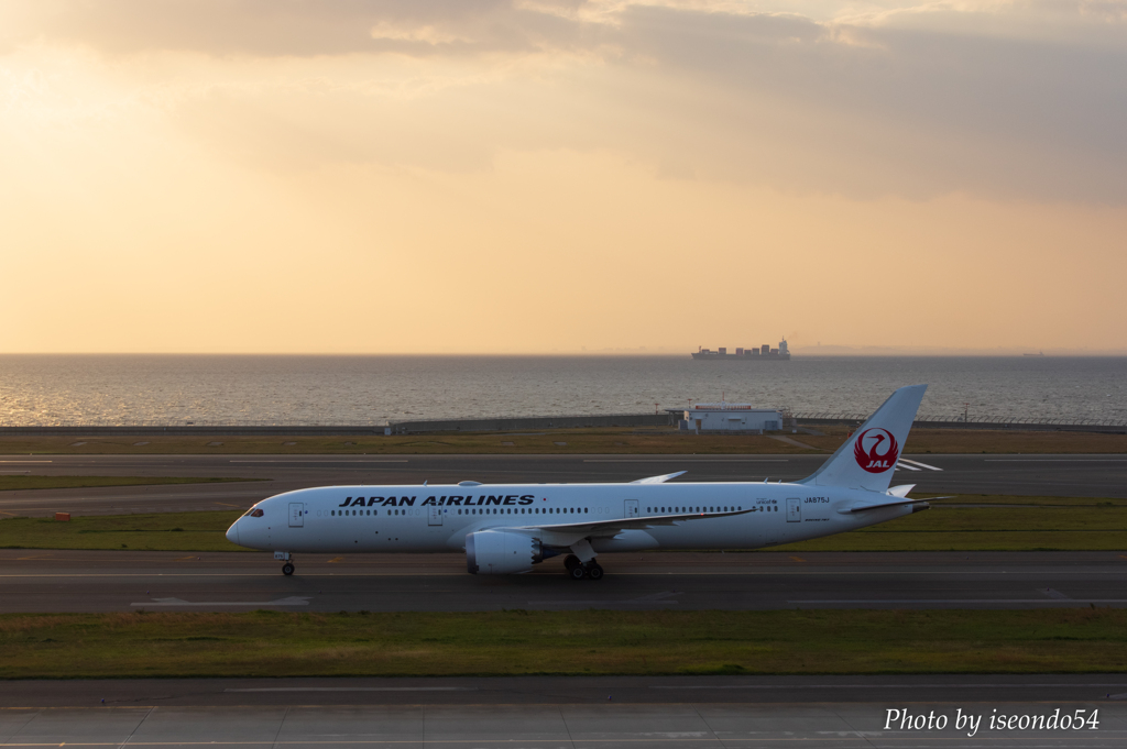 夕焼け雲に誘われて