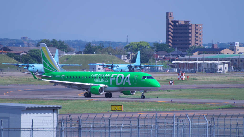 ＦＤＡ　4号機／エンブラエル ERJ-170