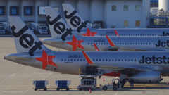 Jetstar★ ②