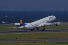 Lufthansa　D-AIFD