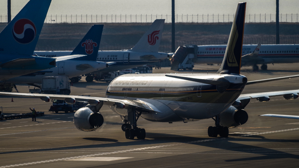 Singapore　A330-300 ③