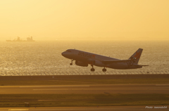 Jetstar★ ③