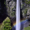 虹の架かる白水の滝