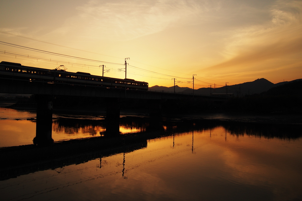 鉄橋夕景