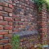 古い煉瓦塀