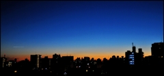 時間；間に合う