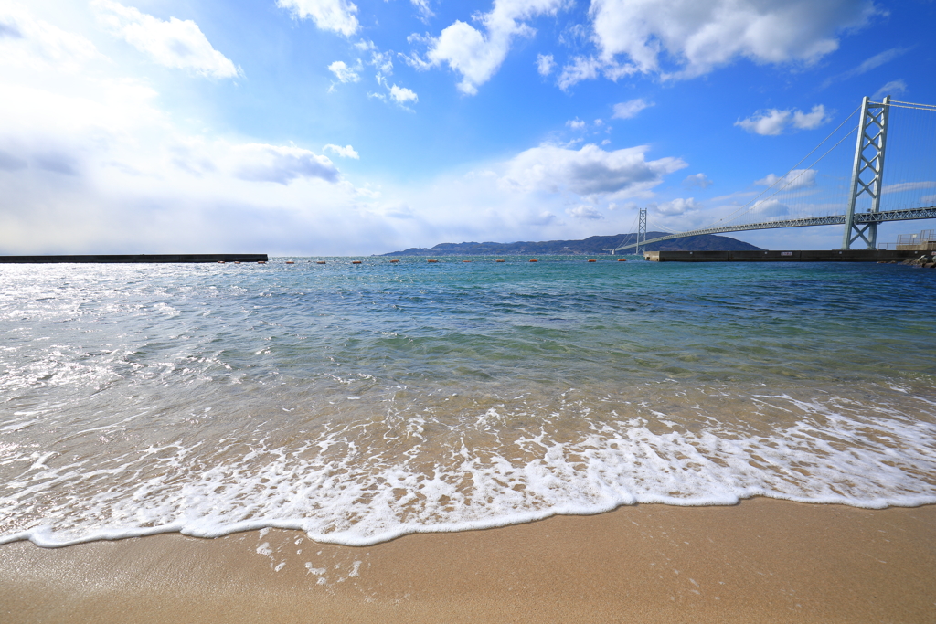 海峡を渡る風が見えるか？