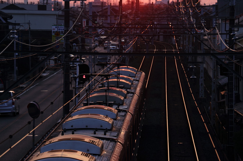 朝の風景・通勤電車と車 - 1