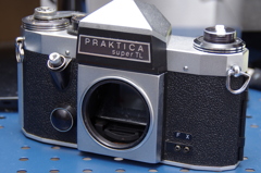 VEB Pentacon Dresden - Praktica Super TL