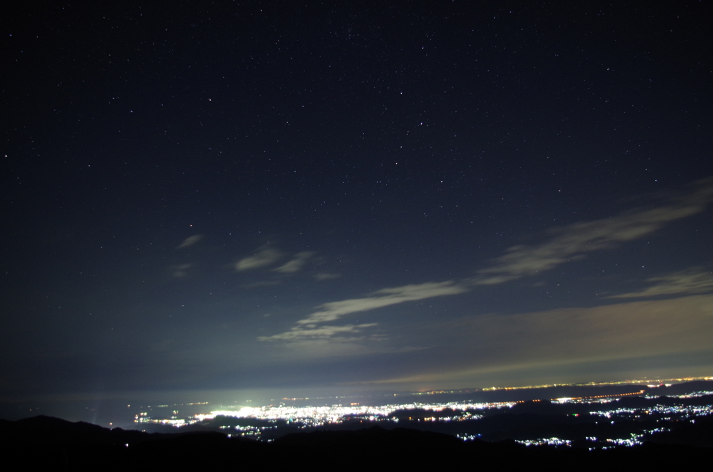生石高原からの夜景と星