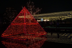 赤ピラミッド