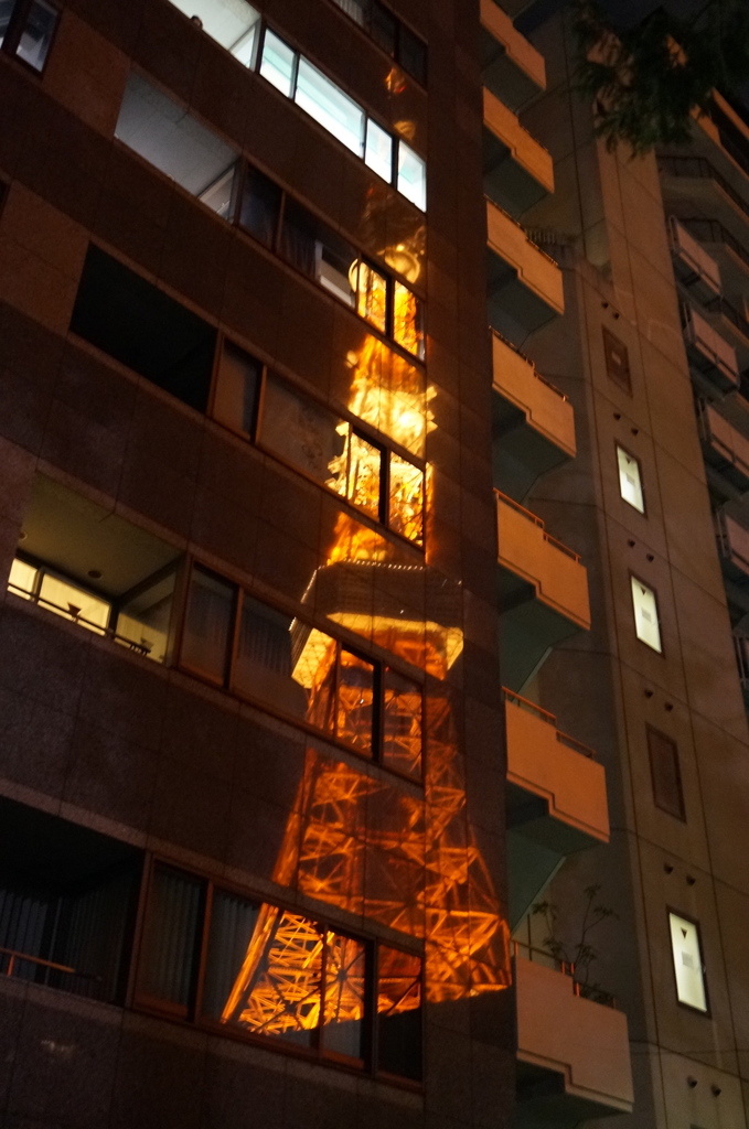 鏡の国の東京タワー