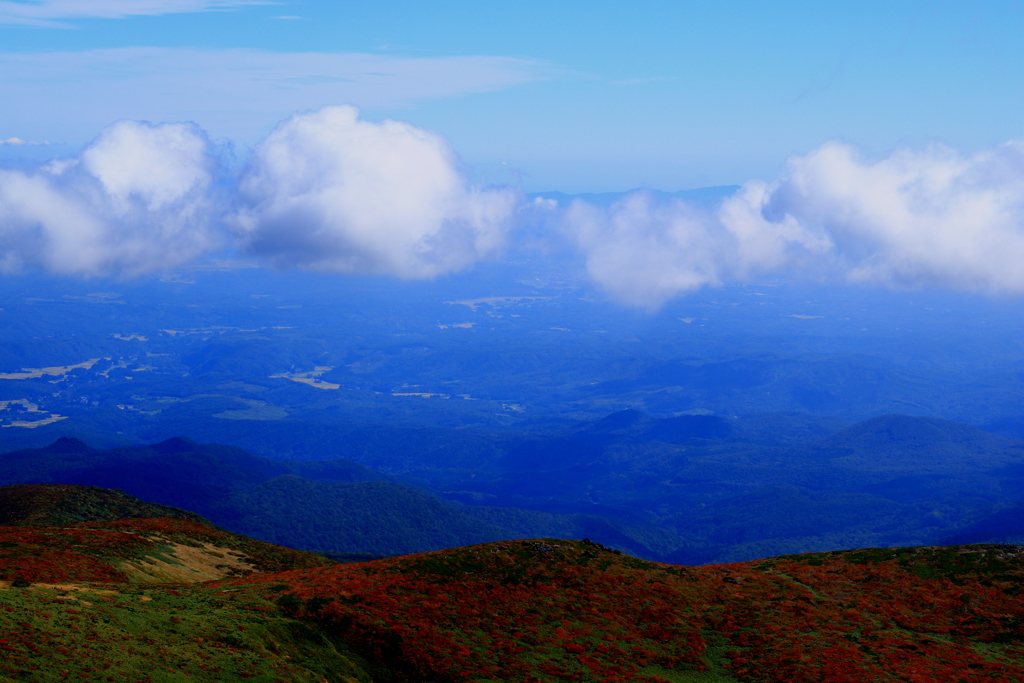 栗駒山から　(雲のタマゴ)