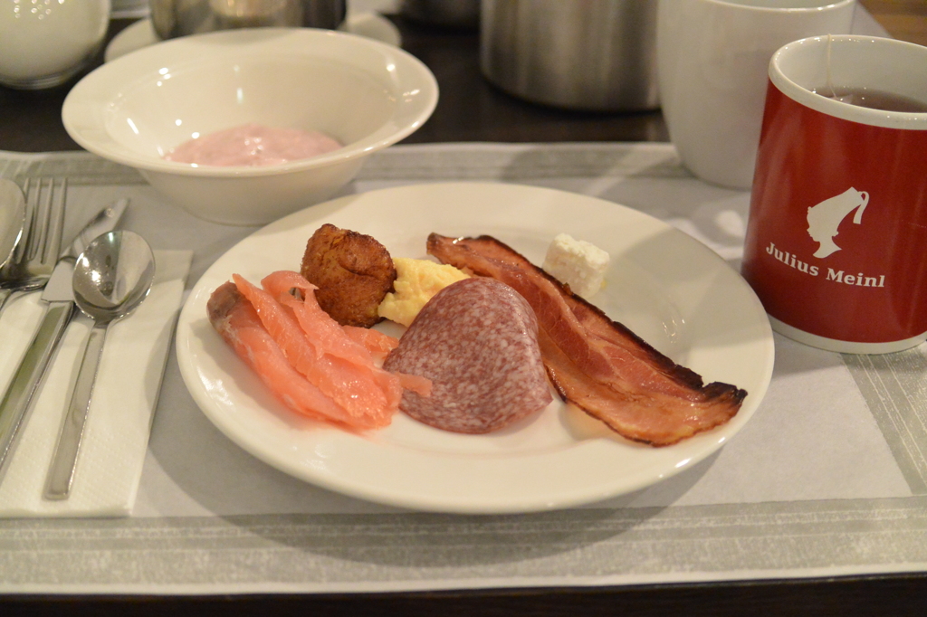 ウィーン・朝食