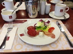 プラハ・ホテル朝食