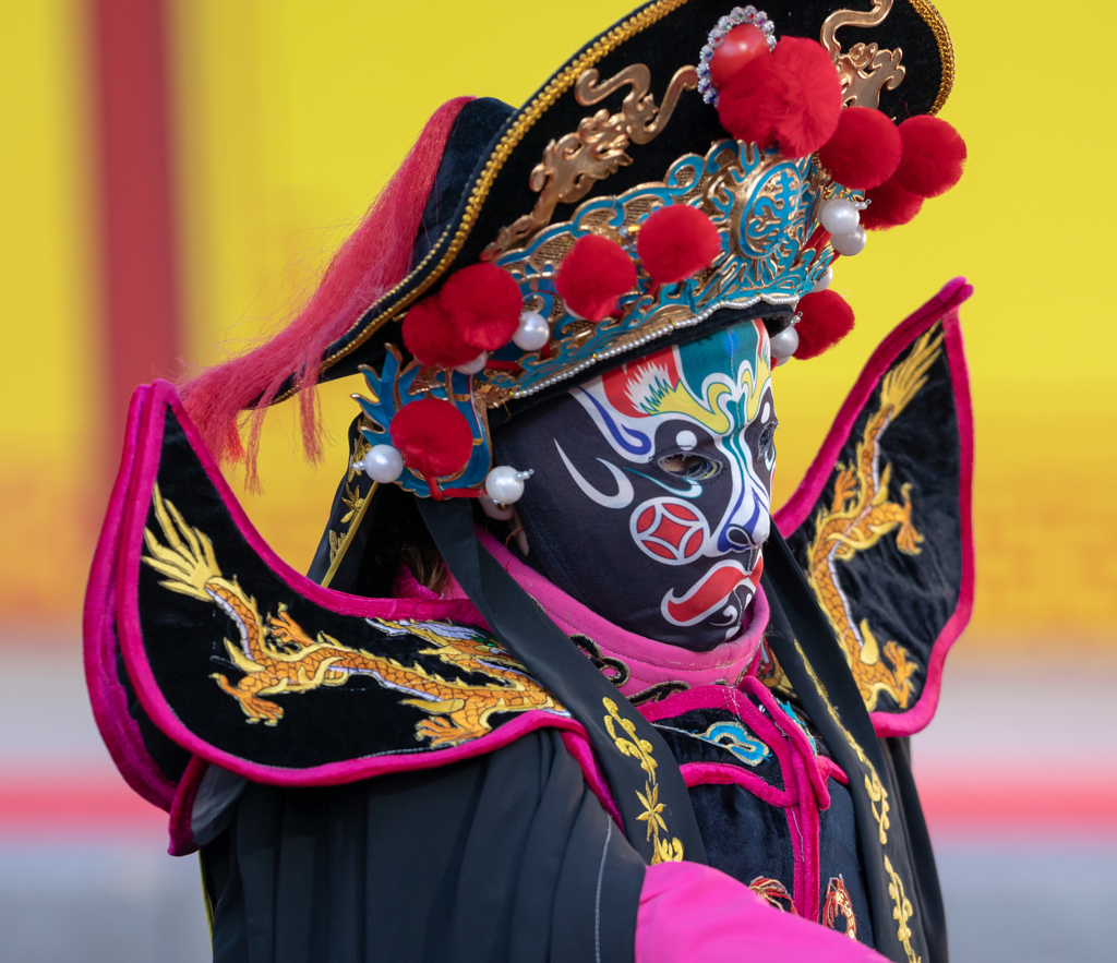 中国雑技　変面