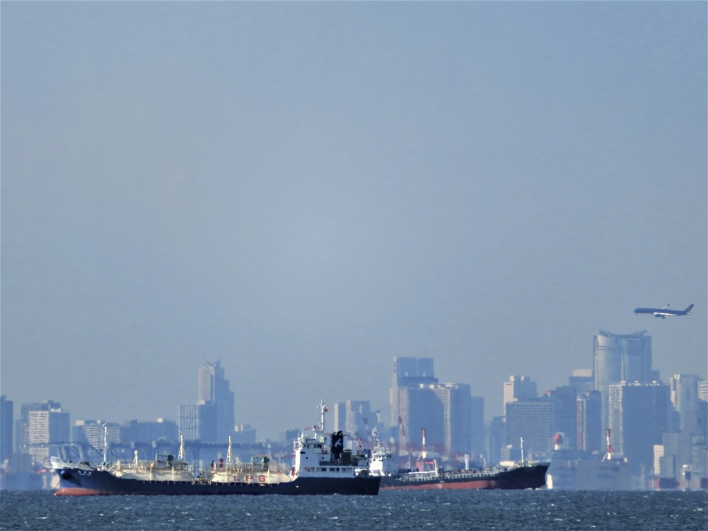 東京湾　いつまでこの風景が観れるのだろう　