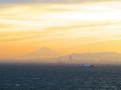 東京湾　富士山が見える夕景