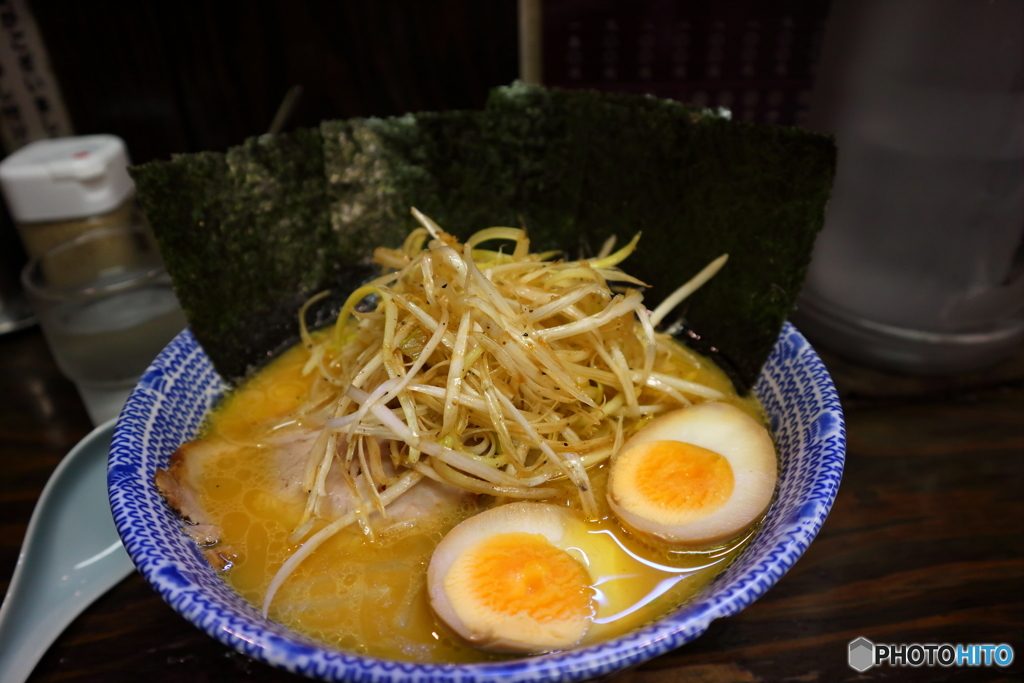 豚骨ラーメン