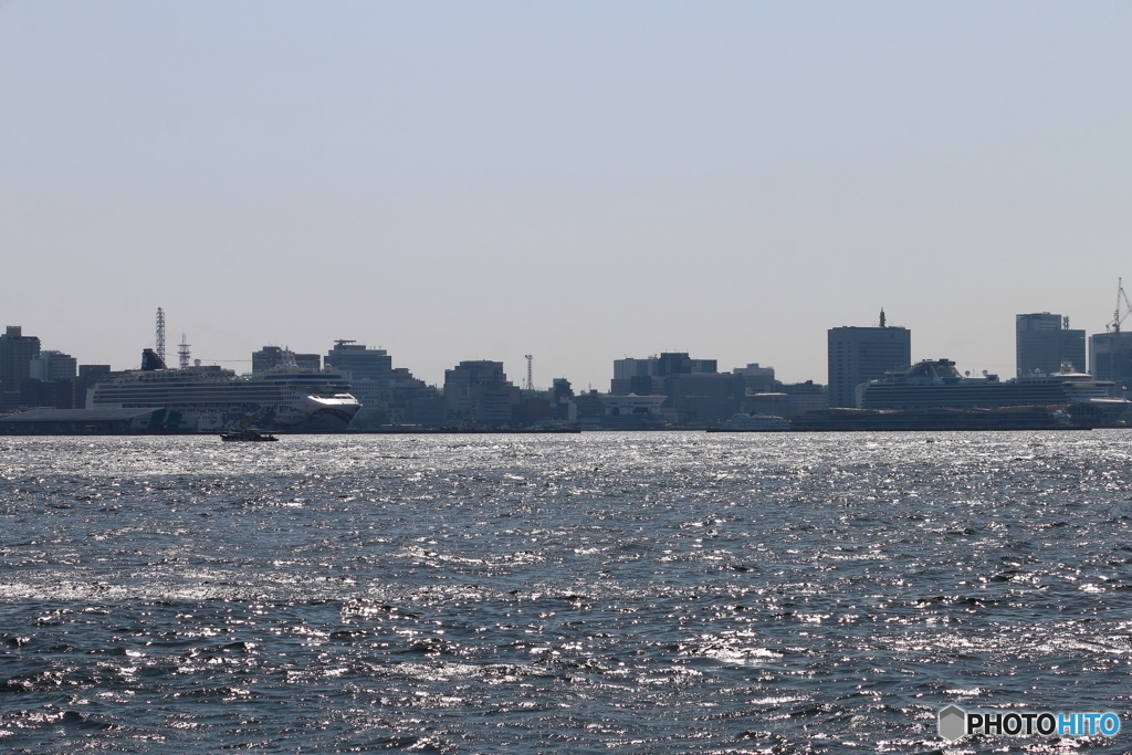 横浜