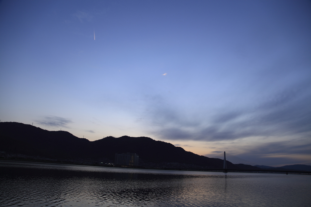 芦田川夕景