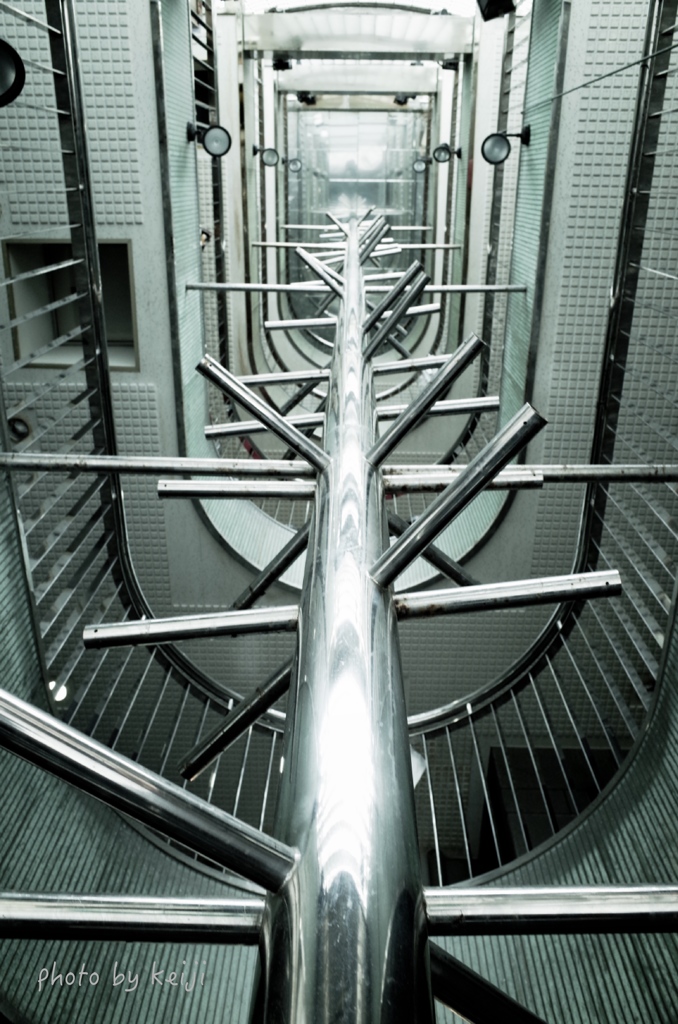 雑居ビルの空間