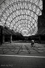 大屋根の立体トラス