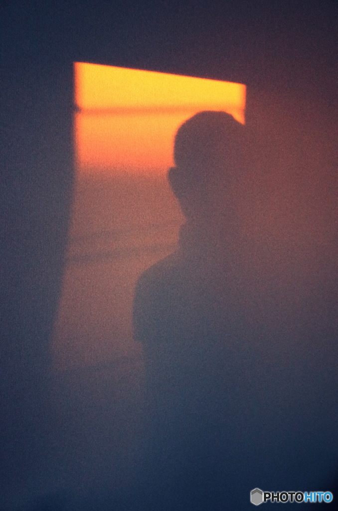 夕陽の向こうに