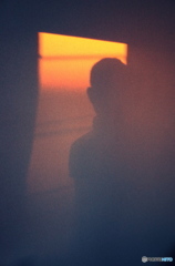 夕陽の向こうに