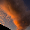 夕焼け噴火雲