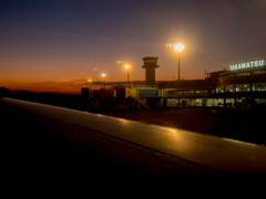 夕暮れの空港