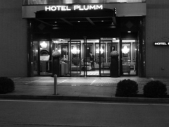 HOTEL PLUM