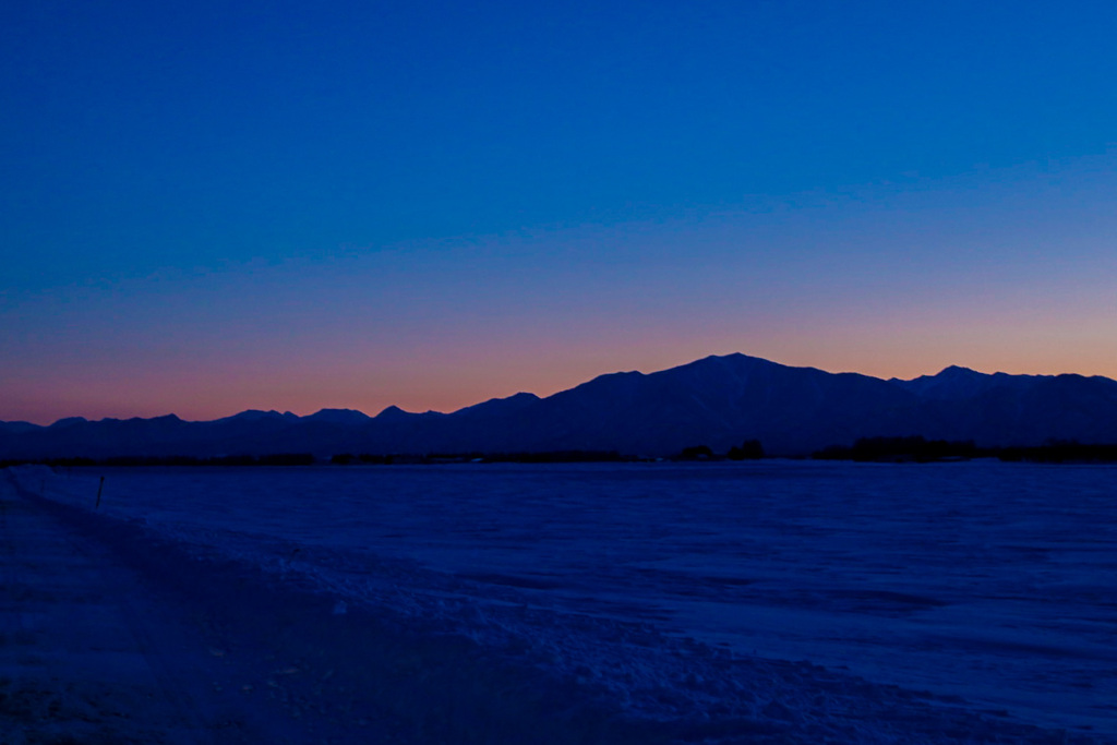 雪あとの夕暮れ